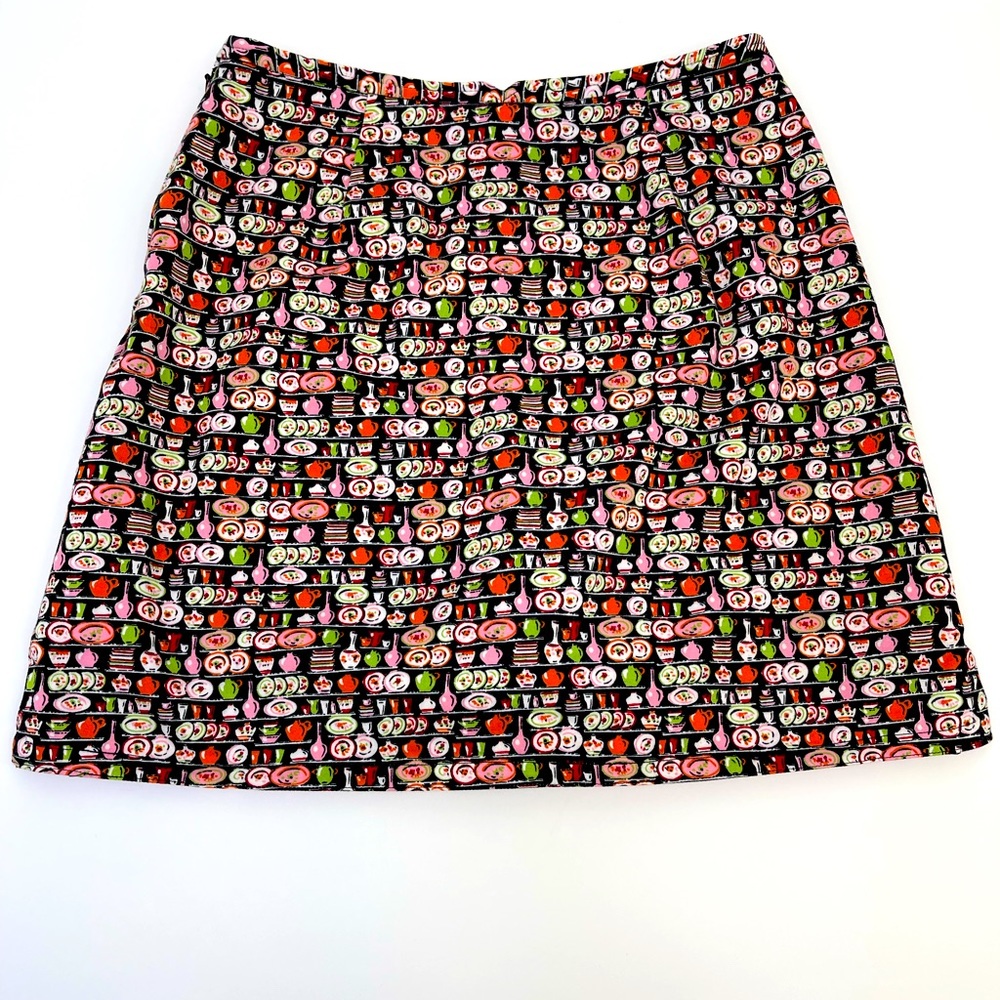 Harold's Tea Party Print Skort Womens Size 2 Black Multi Teacup Teapot Novelty